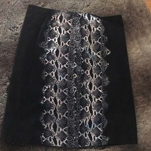 Skirt genuine leather